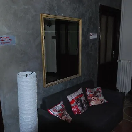 Отель La Vela *